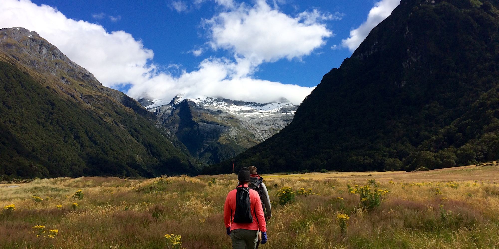 Hiking in Mount Aspiring National Park